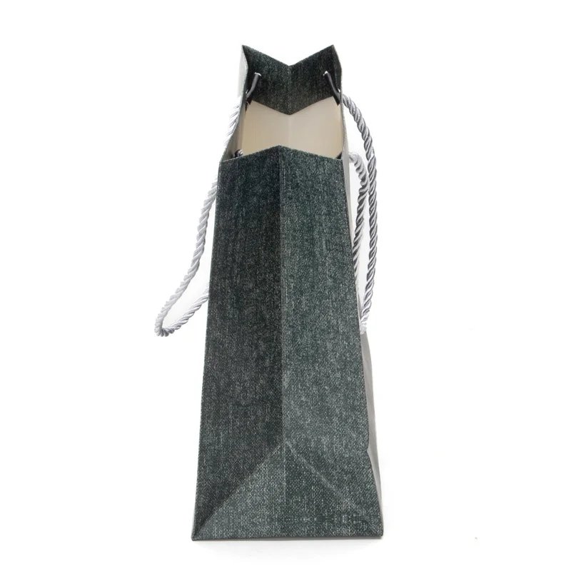 Wholesale Paper Wedding Recyclable Handbag Recycle Materials Custom Shopping Paper Bags Gift Bag