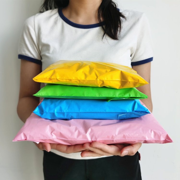 Customized Plastic Eco Courier Enveloppe Pouches Send Mailing Shopping Bag