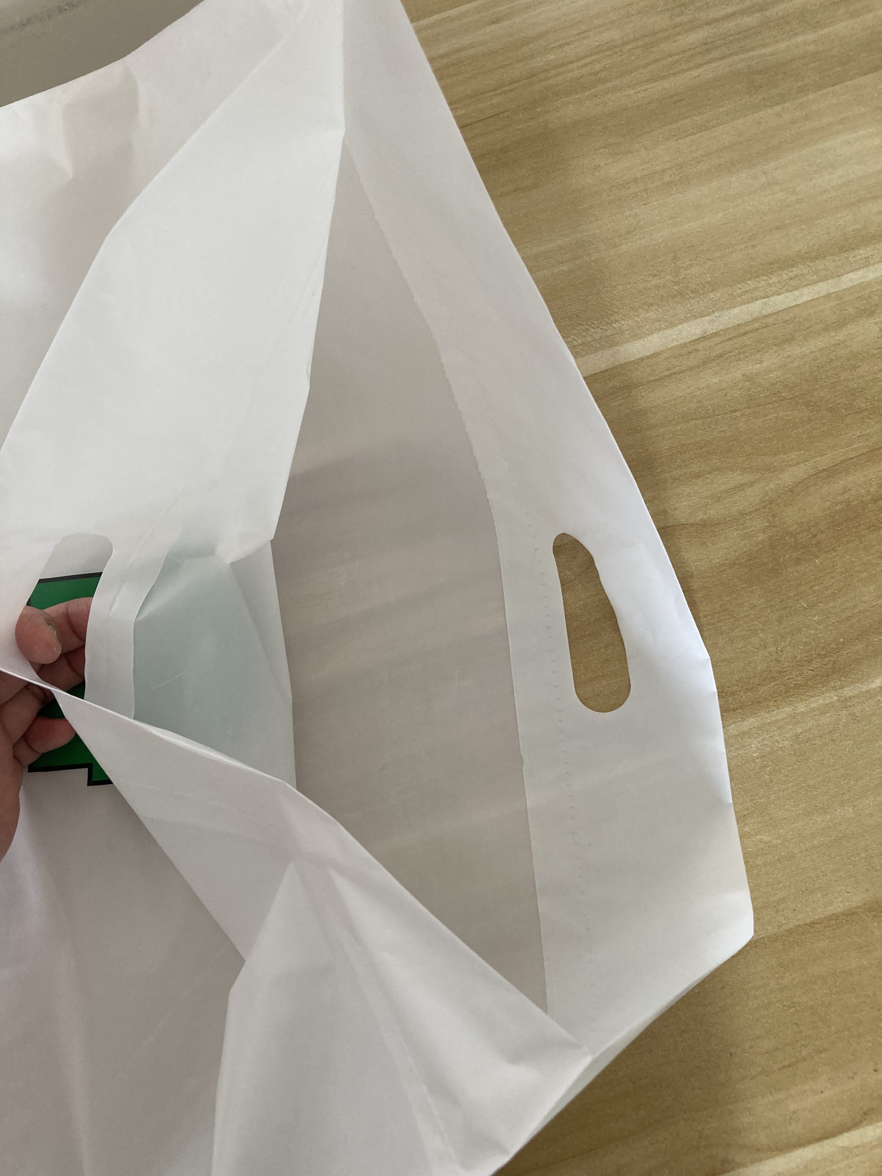 Factory wholesale environmental protection customized printing PE die-cut plastic shopping bag handle tote bag
