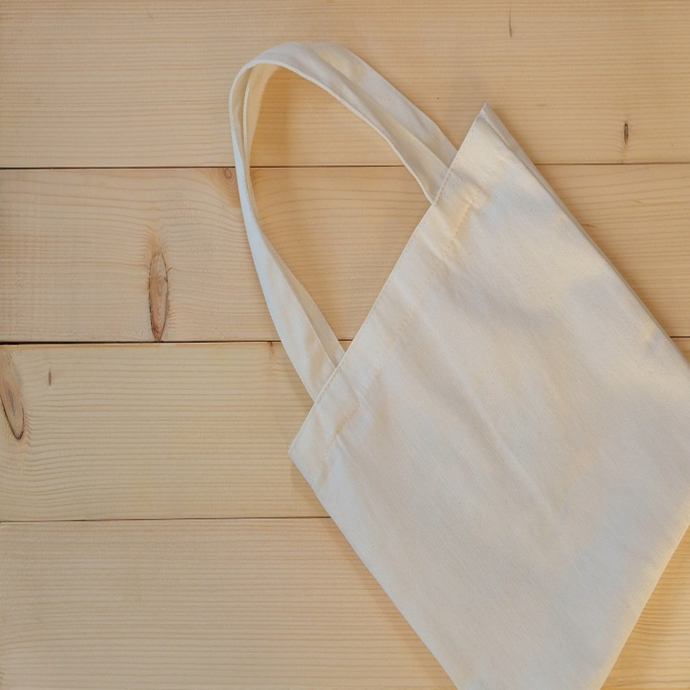 Best Canvas Shopping Bags 100% OEM Super Fine Cotton Bags Tote Bags Solid Color and Design Exporter in India..