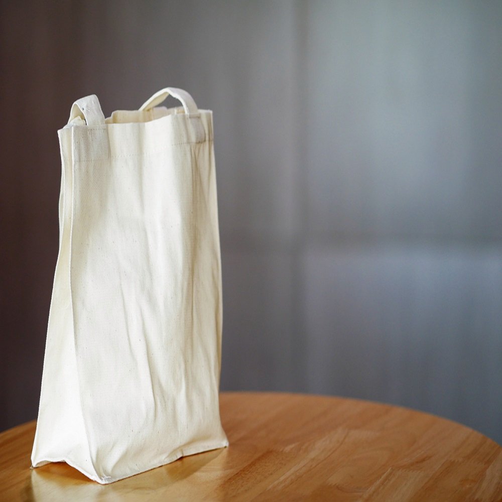 Best Canvas Shopping Bags 100% OEM Super Fine Cotton Bags Tote Bags Solid Color and Design Exporter in India..