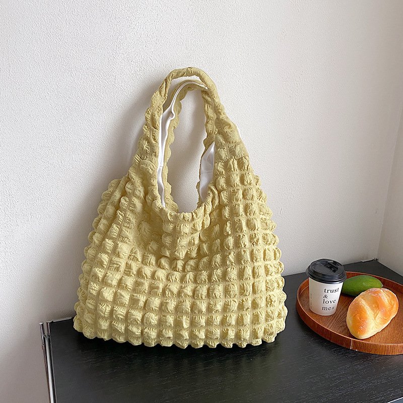 New Arrival Wrinkle Cloud Bags Women Handbags Ladies Wholesale Personality Bubble Flower Quilted Underarm Tote Shopping Bag