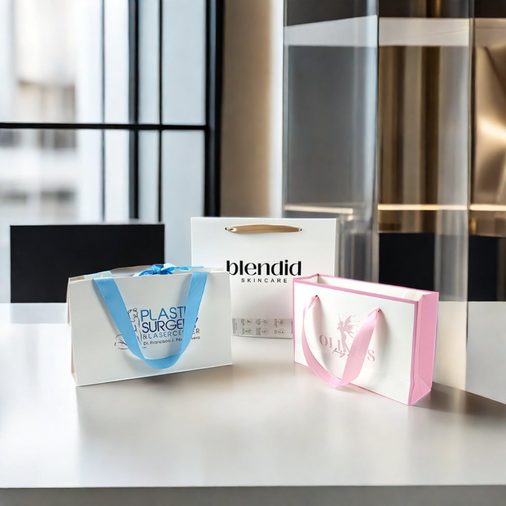 Multiple Styles Luxury Custom Screen CMYK Printing Surface Gift Shopping Paper Bag White Paper Bags With Bow Ribbon