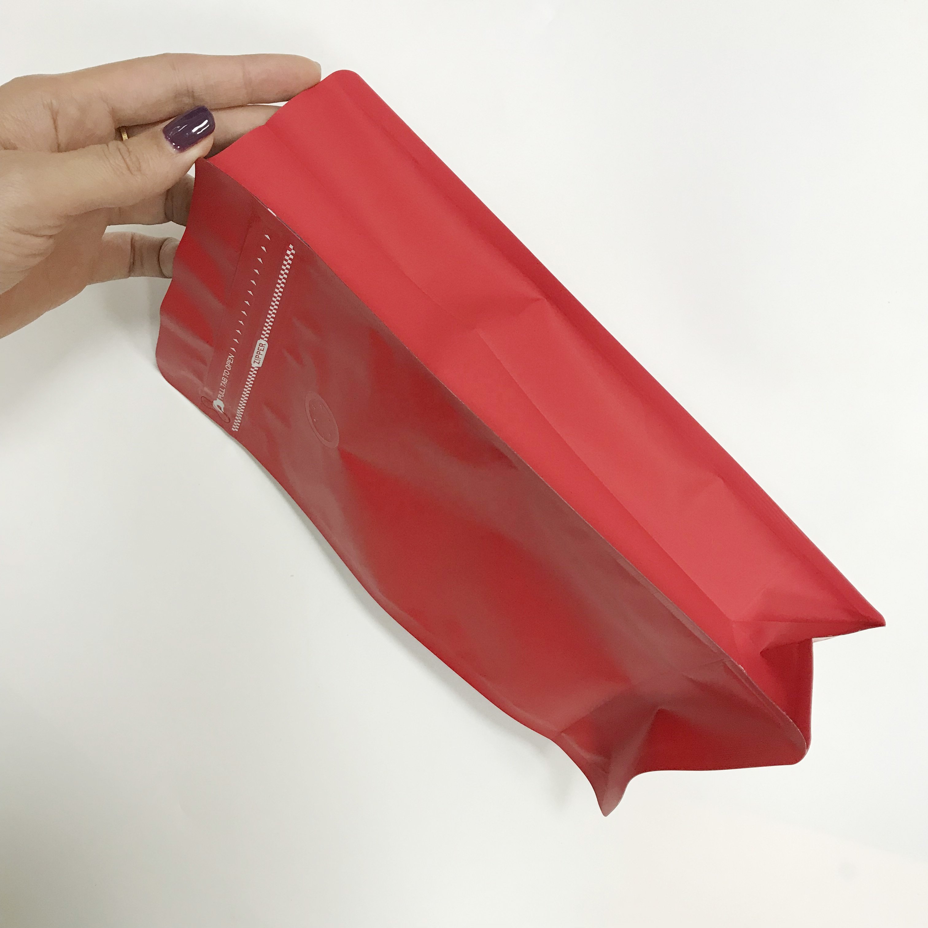 wholesale coffee packaging pouch 250 g 1kg bags matte black kraft paper coffee bag custom paper shopping bags