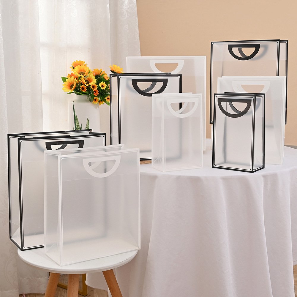 Wholesale Custom PVC Plastic Transparent PP Shopping Bag Gift Clothing Packaging Frosted Handbag