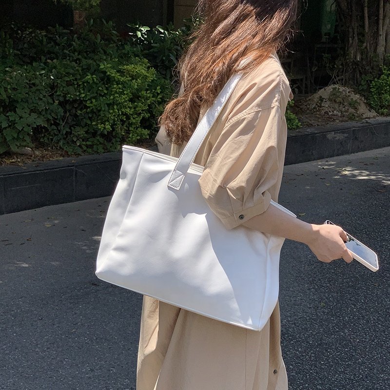 OEM Wholesale Black Simple Soft PU Leather Shoulder Korean Tote Classic Style Large Capacity Shopping Bag