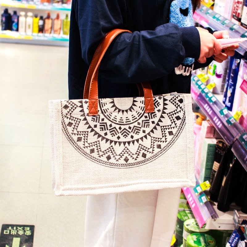 eco friendly PU handle luxury high quality custom logo white Burlap gifted shopping jute bags laminated bags shopping bags
