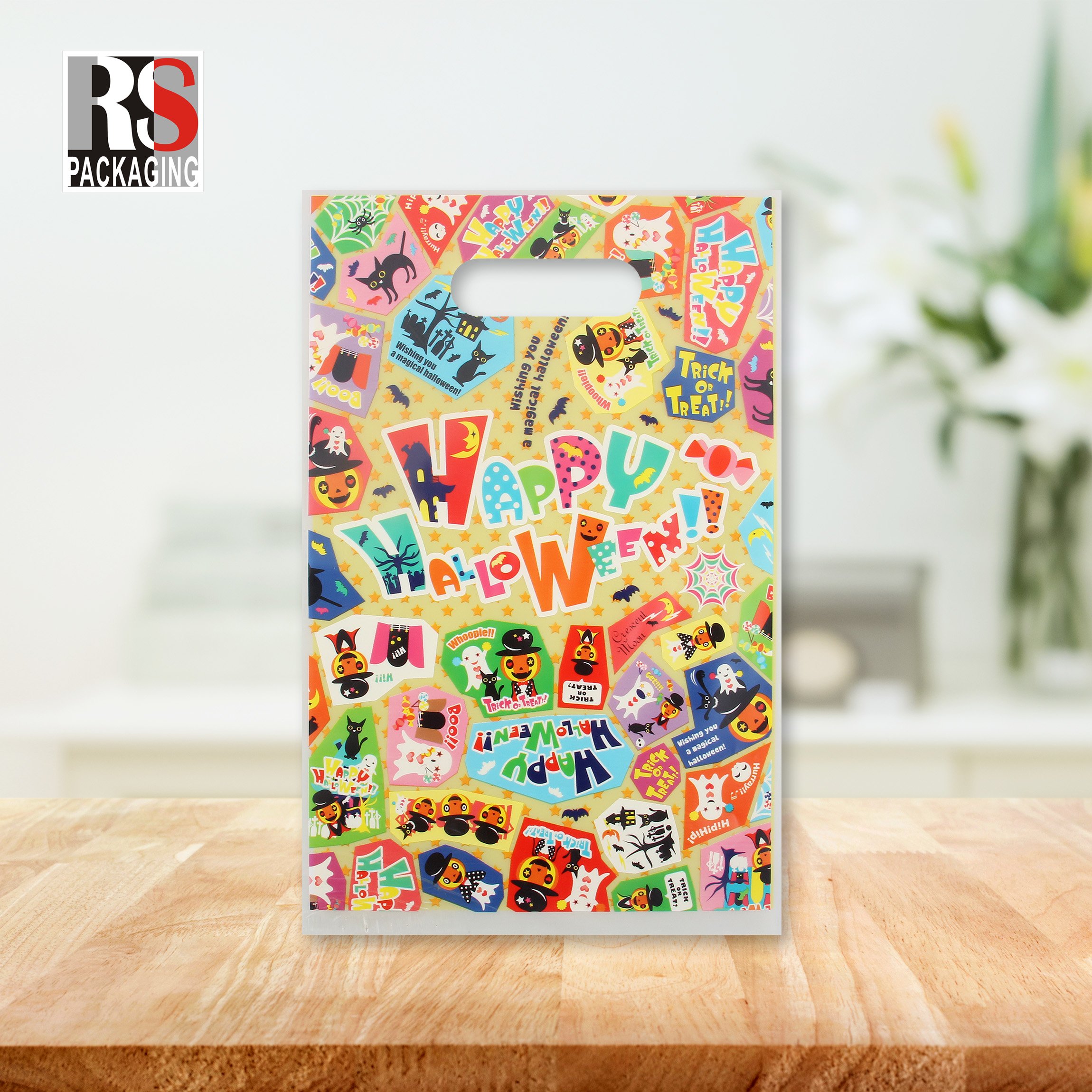 Plastic Packaging Handle Shopping Bags Logo Shop Bags for Boutique Customized Package Underwear Packaging T-shirt Bag LDPE