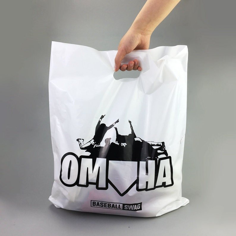 Wholesale Custom Die Cut Plastic Bags Reusable Plastic Shopping Bags with Handle Die Cut Handle Bags for Shopping Grocery