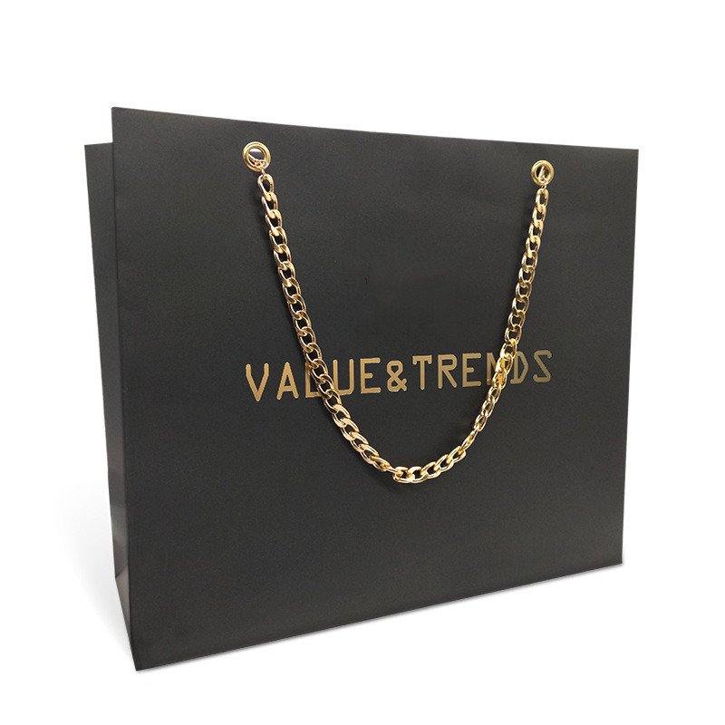 Wholesale Custom Fashion Clothes Shoes Packaging Black Paper Bags Luxury Shopping Bag with Metal Chain