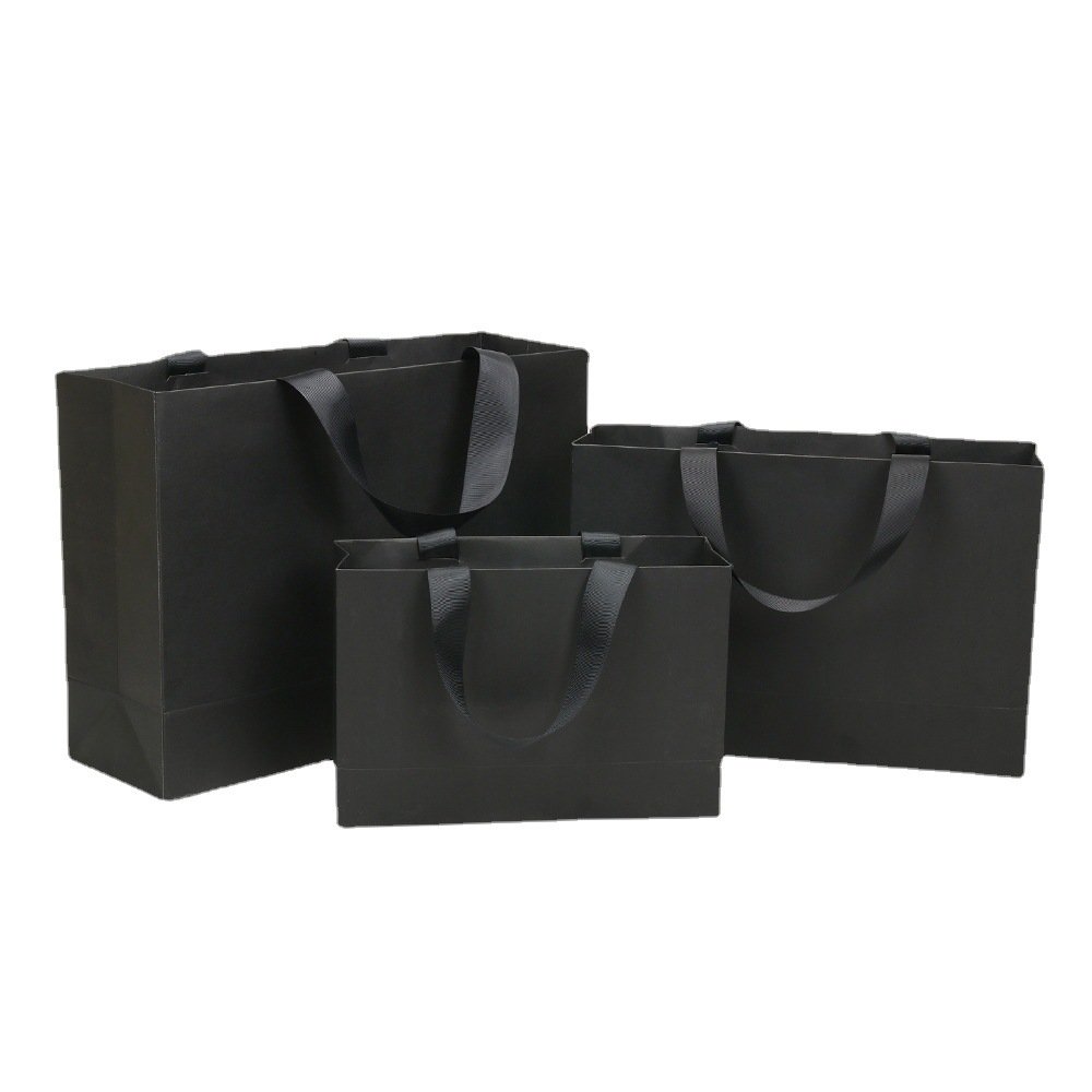 Wholesale Custom Fashion Clothes Shoes Packaging Black Paper Bags Luxury Shopping Bag with Metal Chain