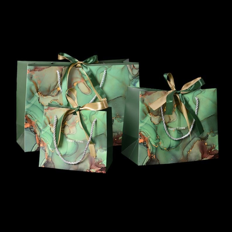 Custom Branded Pink Luxury Boutique Gift Carrier Bolsas Packaging Foldable Reusable Paperbag Paper Shopping Bag With Logo