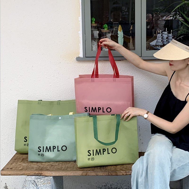 Eco-friendly biodegradable, reusable shopping bags, ecological non-woven tote bags with custom eco-bags and logos