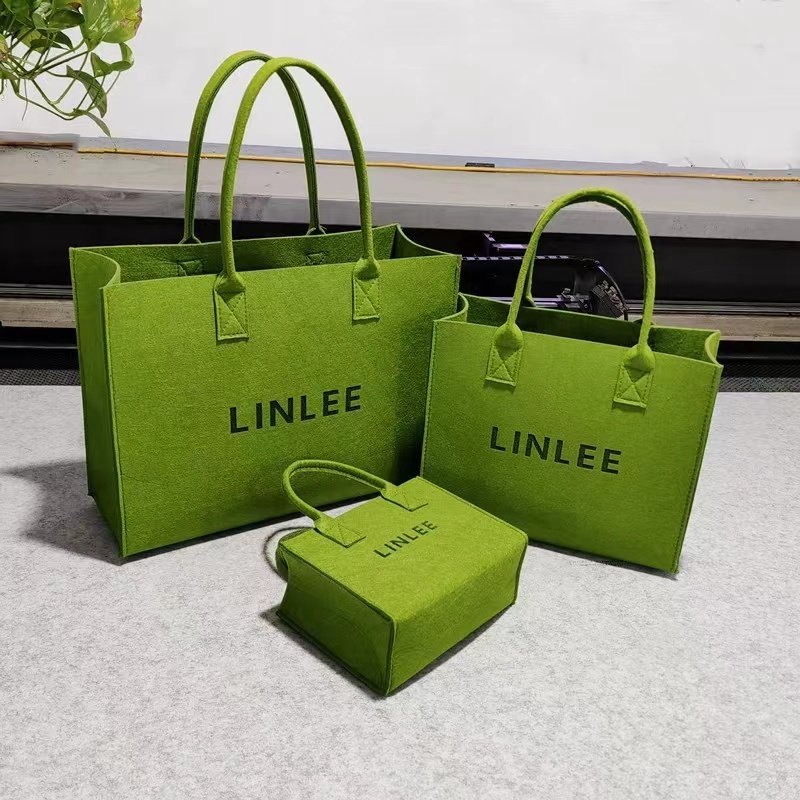 Custom Logo Large Felt Tote Bags for Women Shopping Bag for promotion Handbags for Shopping and Gifts
