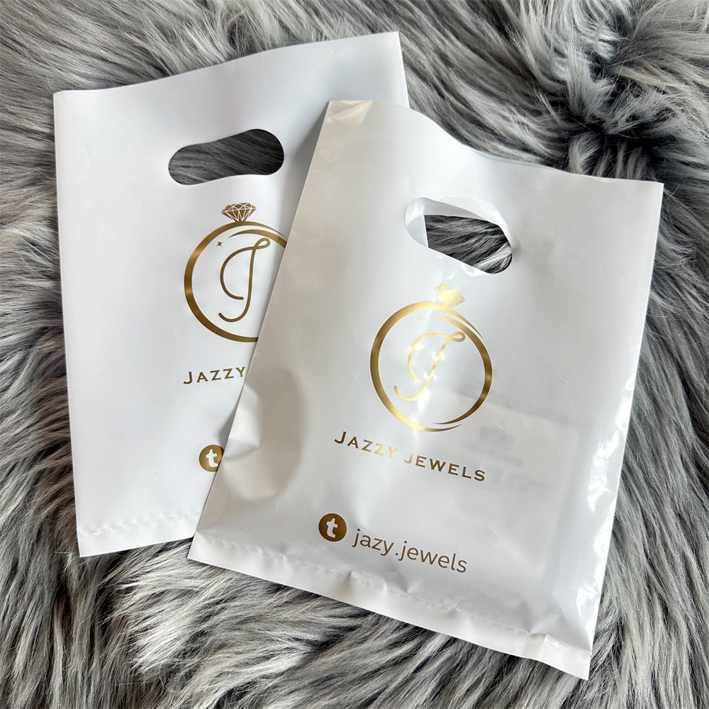 Custom Logo Printed Die Cut Cosmetic Shopping Bags Small Gift Retail Plastic Shopping Bag Fold Carry Shop Bag Packaging Clothing