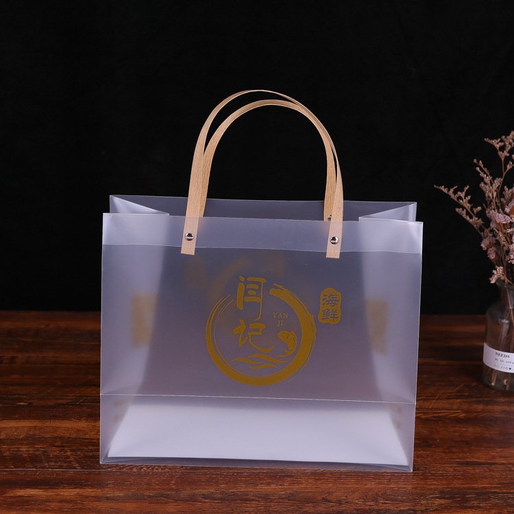 XYDAN BAG PP Frost Transparent Shopping Bag Pvc Fashion Popular 100% Eco Handbag Clear Organza Gift Bag Shopping With Logo