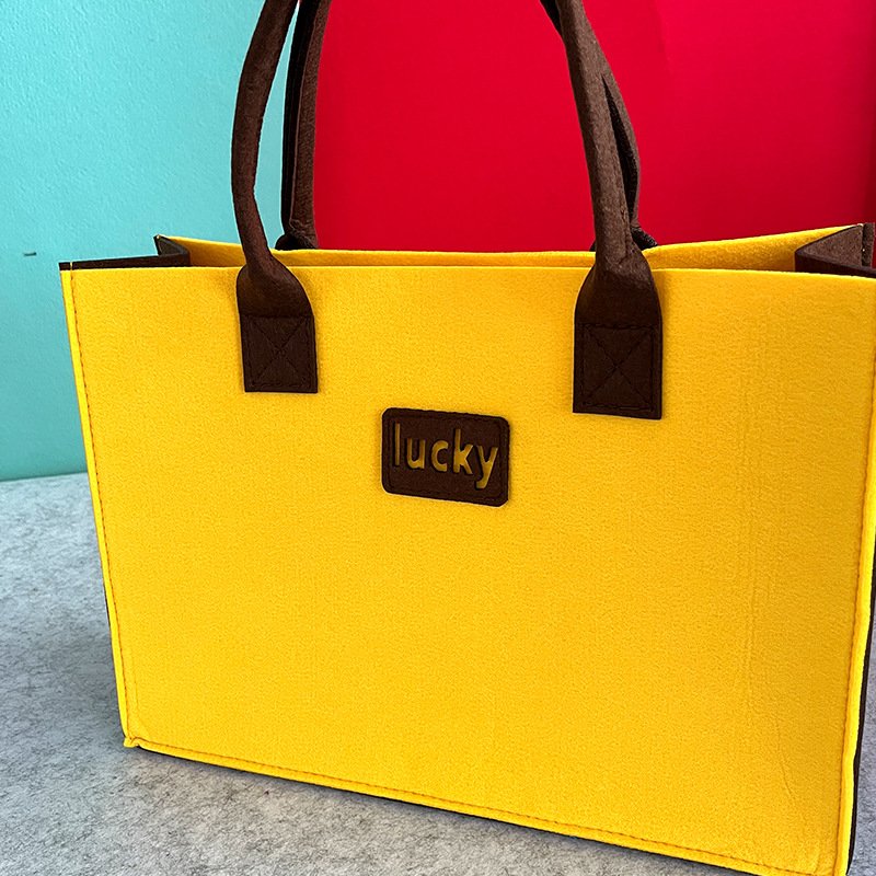 2024 Felt Shopping Bags Gift Tote Bag With Custom Logo Hot Selling
