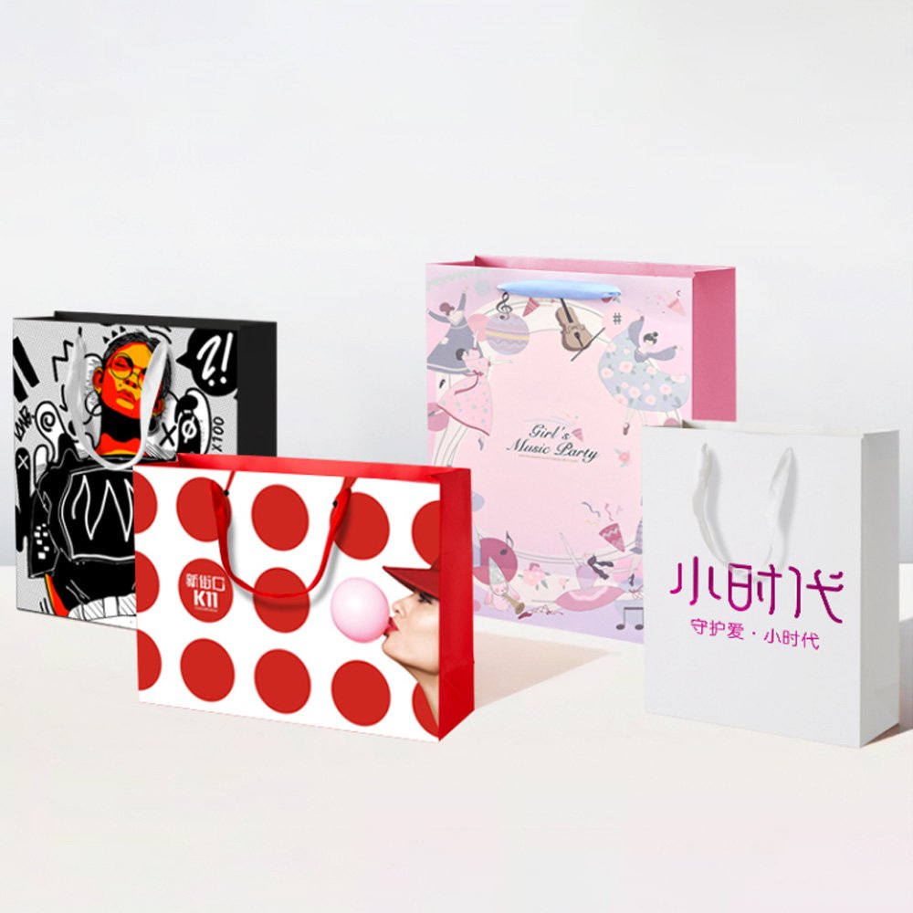 Wholesale Luxury Brand Logo Gift Shopping Paper Bag With Logo For Clothing Custom Packaging Bag