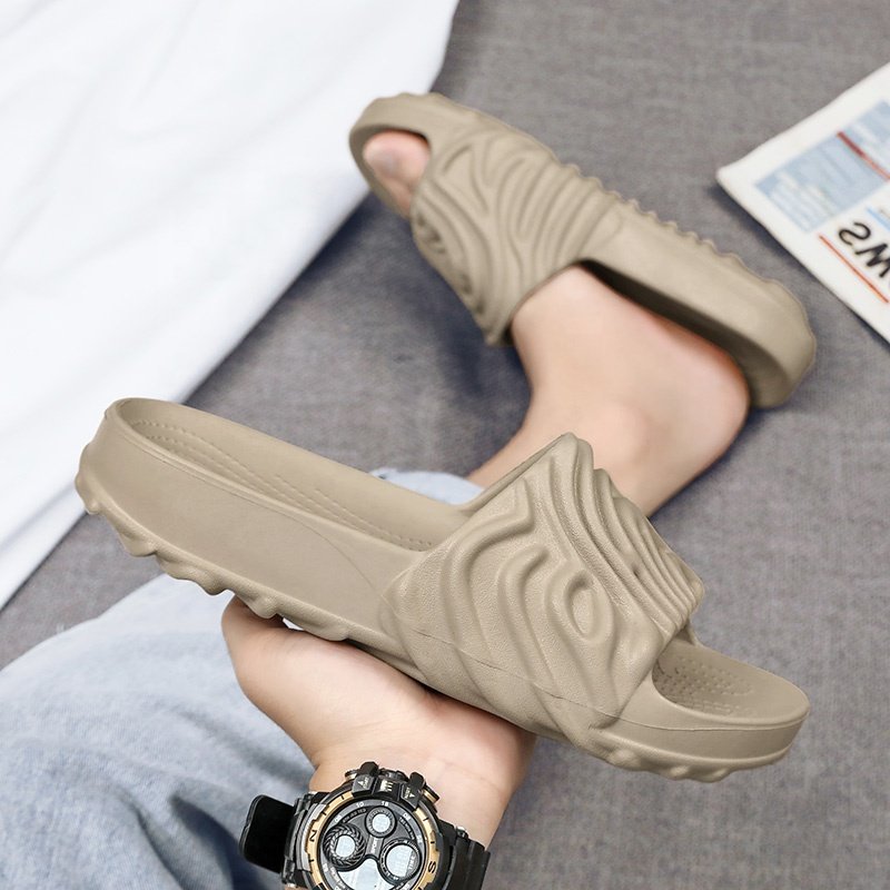QY Shoes Men Slippers Fashion Home Slipper for Men Shoes Popular High Quality Men's Slippers Sandals Design Eva New Opp Bag