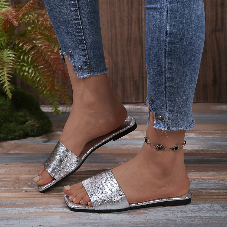 Ladies Summer Beach Flat Slip Slides Arket Femme Shoes For Women Slippers Sandals Luxury Rhinestone Footwear Designer Slippers