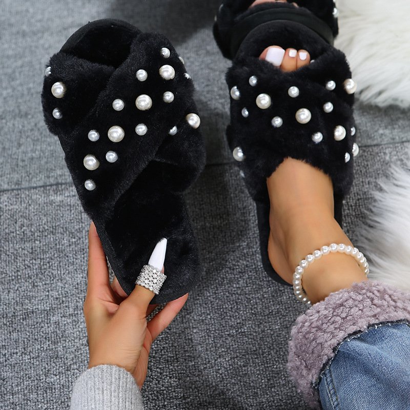 2023 Popular Warm Fur Sandals Cute Slide Ladies Sandals Women Furry Shoes Flat Fluffy Fur Slide Slippers