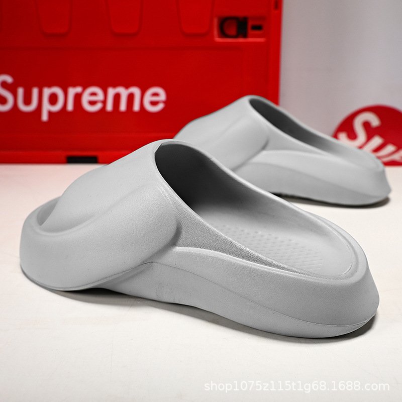 New Fashion Summer Designer Mens Beach Soft Thick EVA Foam Custom Logo Sandals Shoes Slides Slippers For Men Wholesale