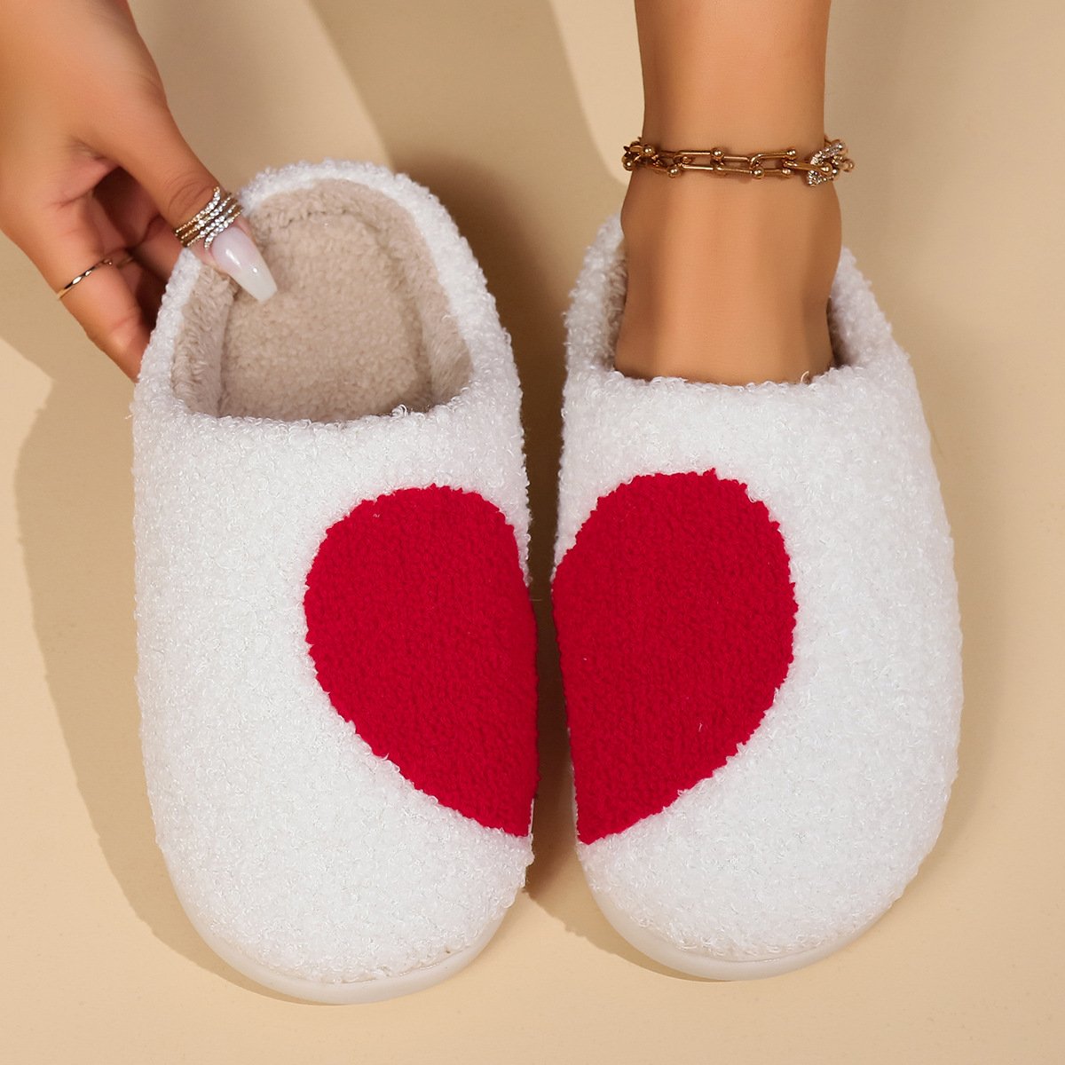 Factory Promotion home Soft comfortable Cow Valentine's Day gift House Plush Fuzzy cute slides Slippers Indoor For women girls