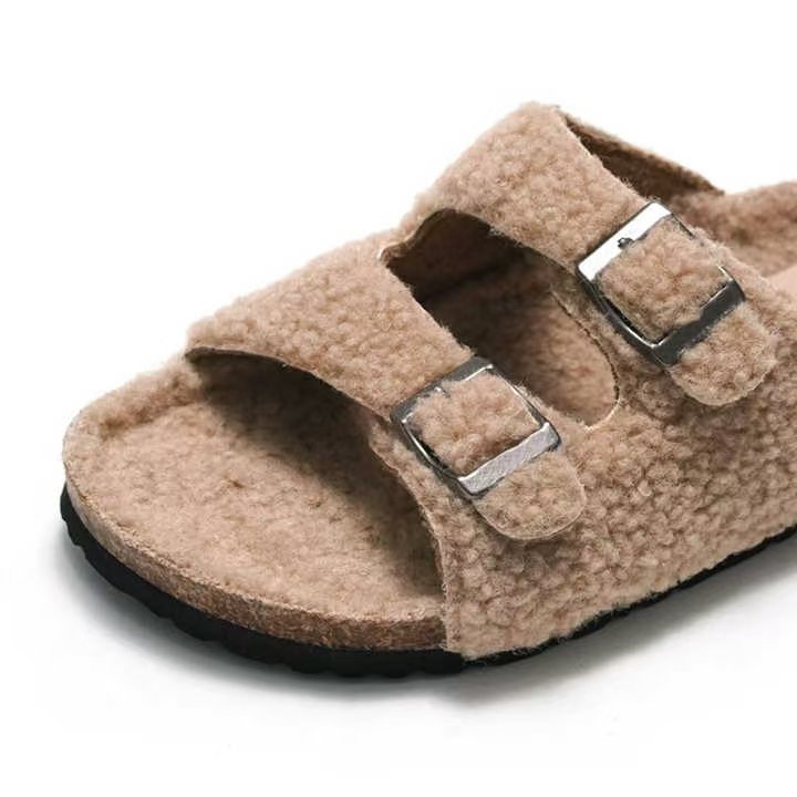 Custom Fashion Luxury Women's Suede Cork Fur Buckle Casual Clogs; Anti-slip Comfortable Slides Slippers Beach Sandals for Women