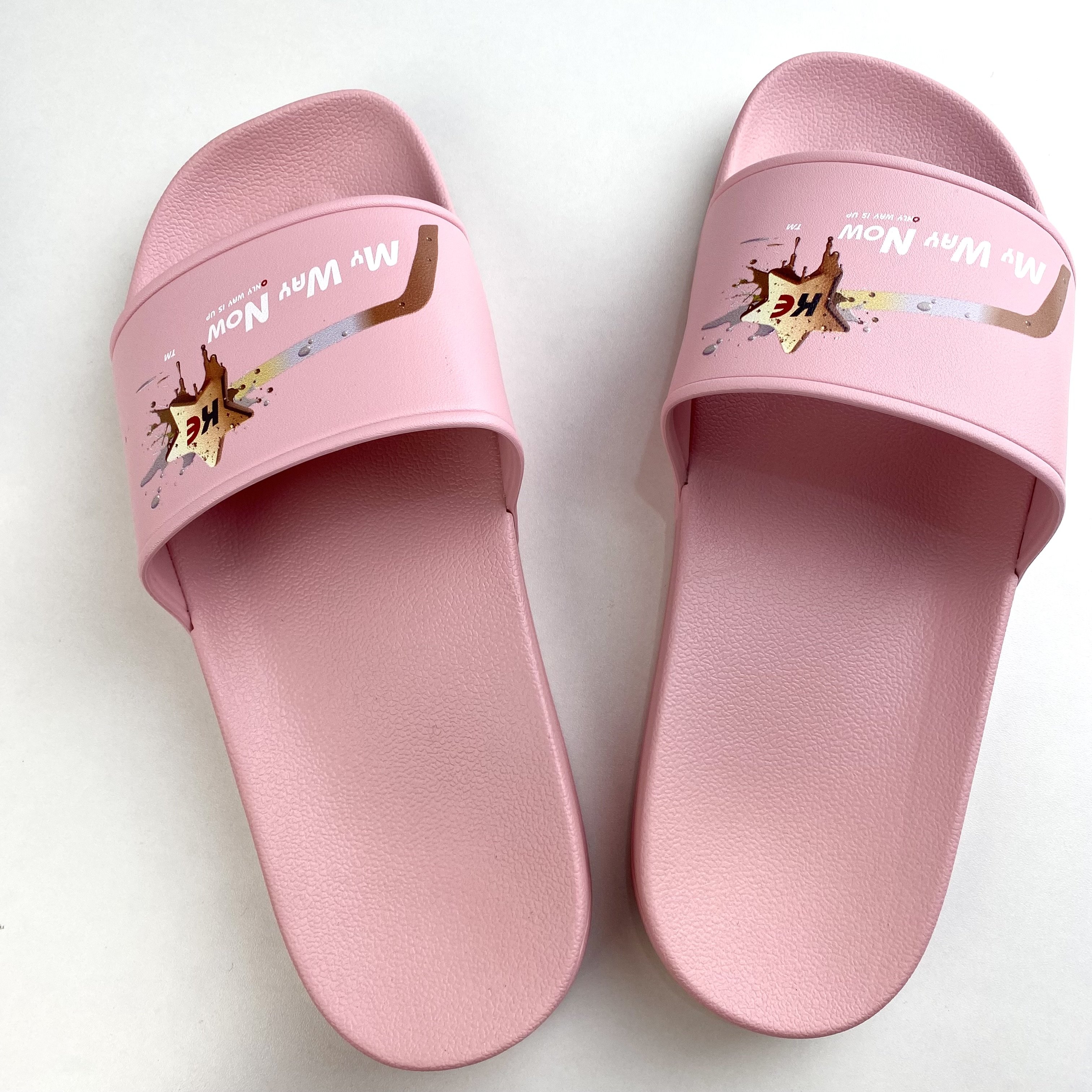 Customizable men's Pvc slippers in popular style Women's Home sports designer slipper flat printed custom logo flip-flops