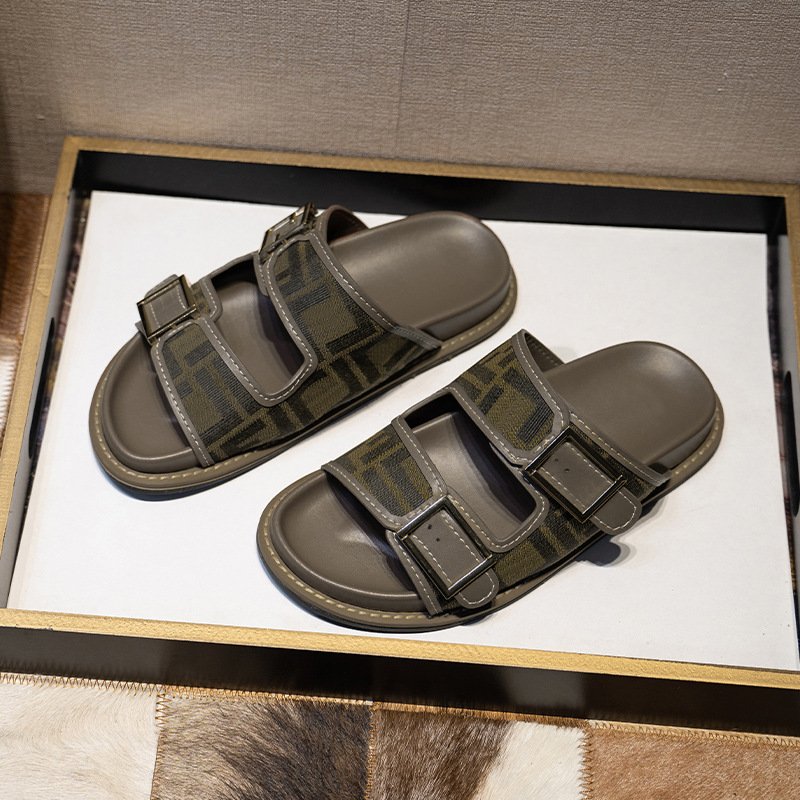 Designer Famous brand Luxury slippers Casual indoor custom luxury slippers women