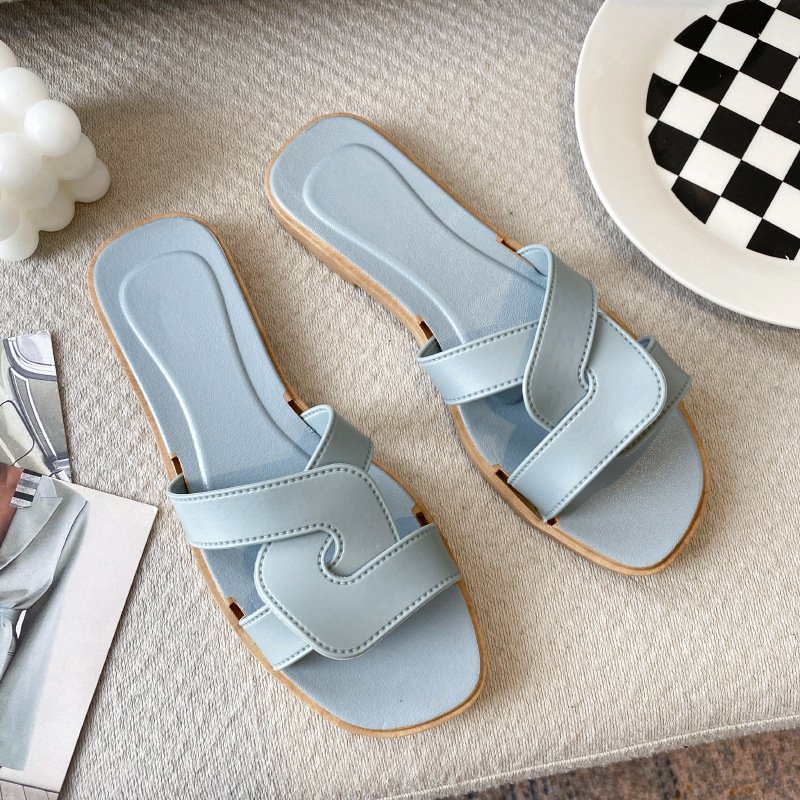 Women's Summer Cross Belt Slippers Versatile Fashionable Drag Design for Instagram Foreign Trade Wholesale