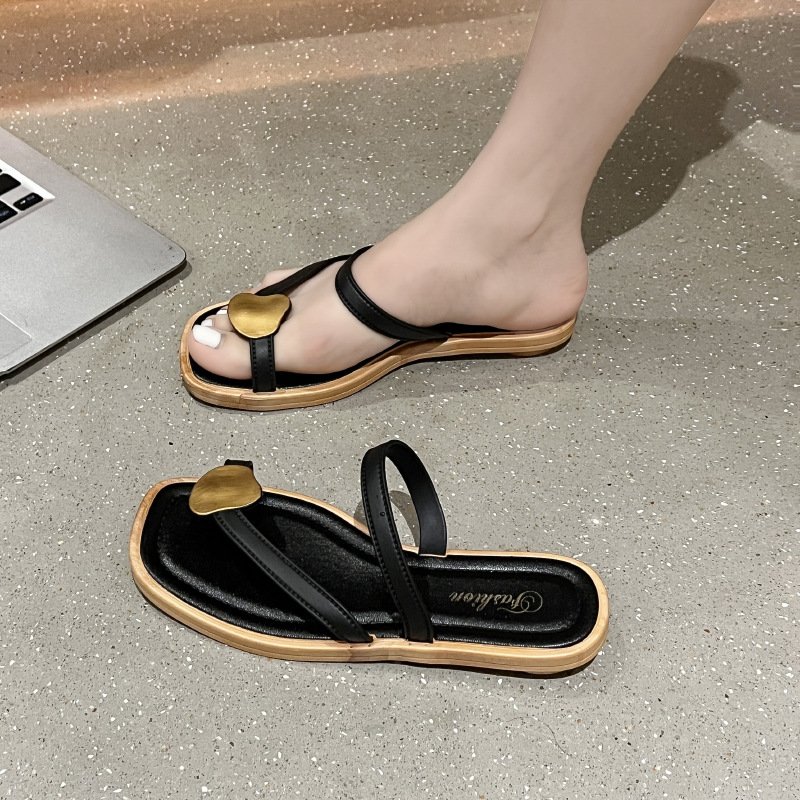 Xuanhui new arriver summer casual slip on slides outdoor beach pvc flip flops women slippers ladies sandals shoes