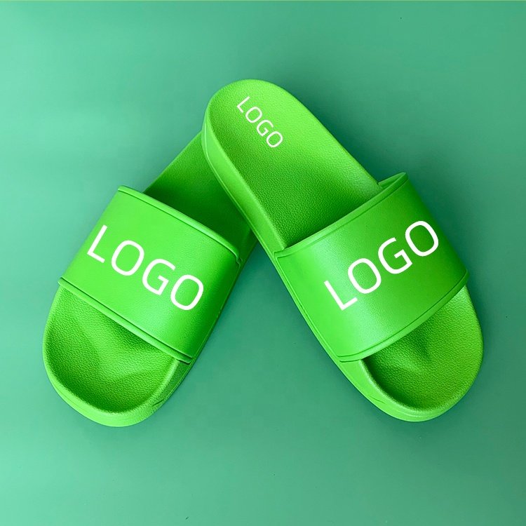 Factory Price Cheap Fashion Trend New Custom Logo PVC Slippers Summer Beach Sandals Unisex Flat Men Women Shoes