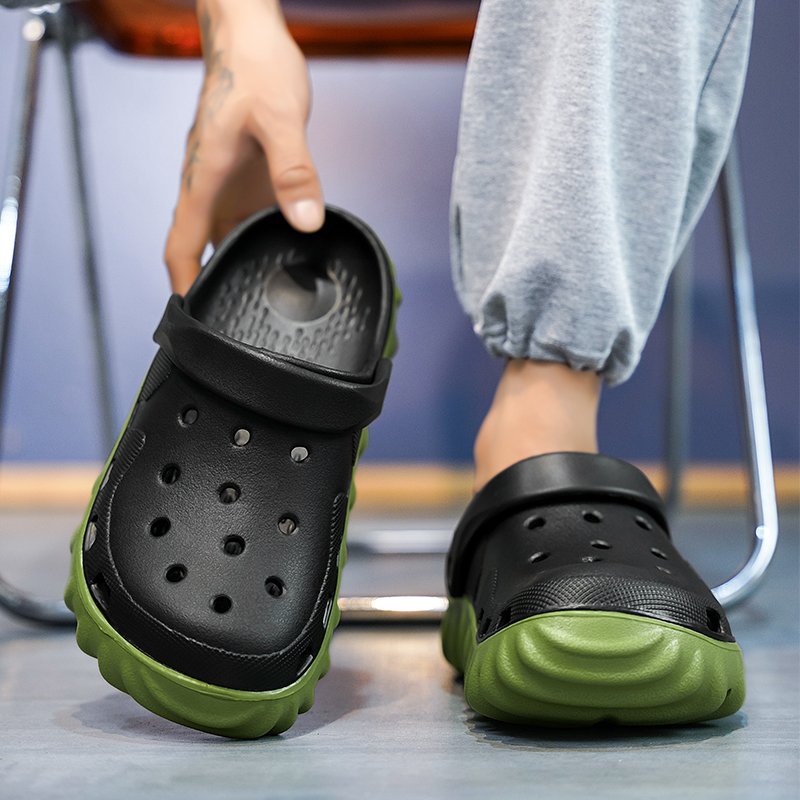 Wholesale men summer slides slippers EVA sport slippers beach unisex adult sandals plush shoes for mans casual slippers