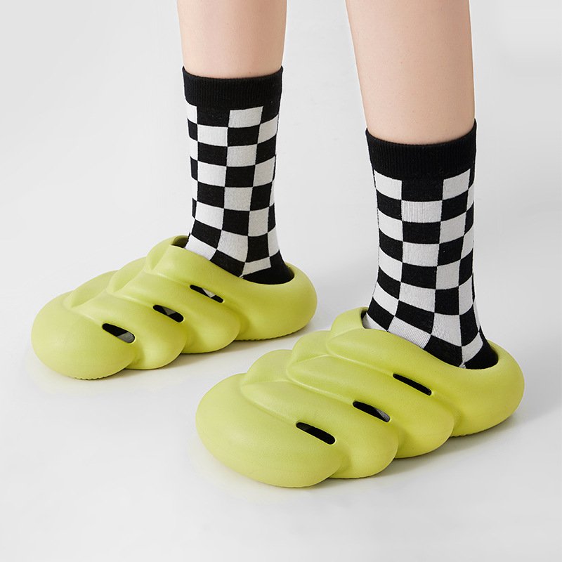 2023 Fashion Skeleton Slippers Anti-slip Men's Bench Slippers Thick-bottom Eva Slide Slippers For Women
