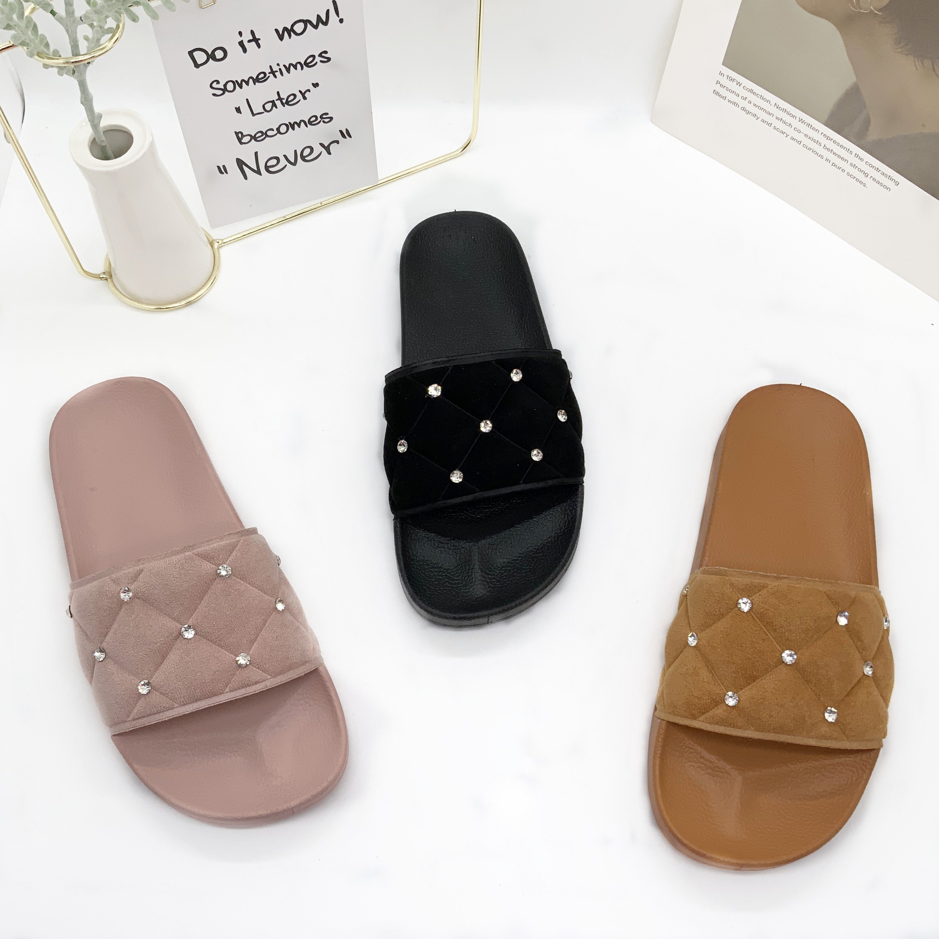 2023 New Latest Custom Design Home PVC Indoor Summer House Beach Sandals Shoes Women Fashion Slides Slipper