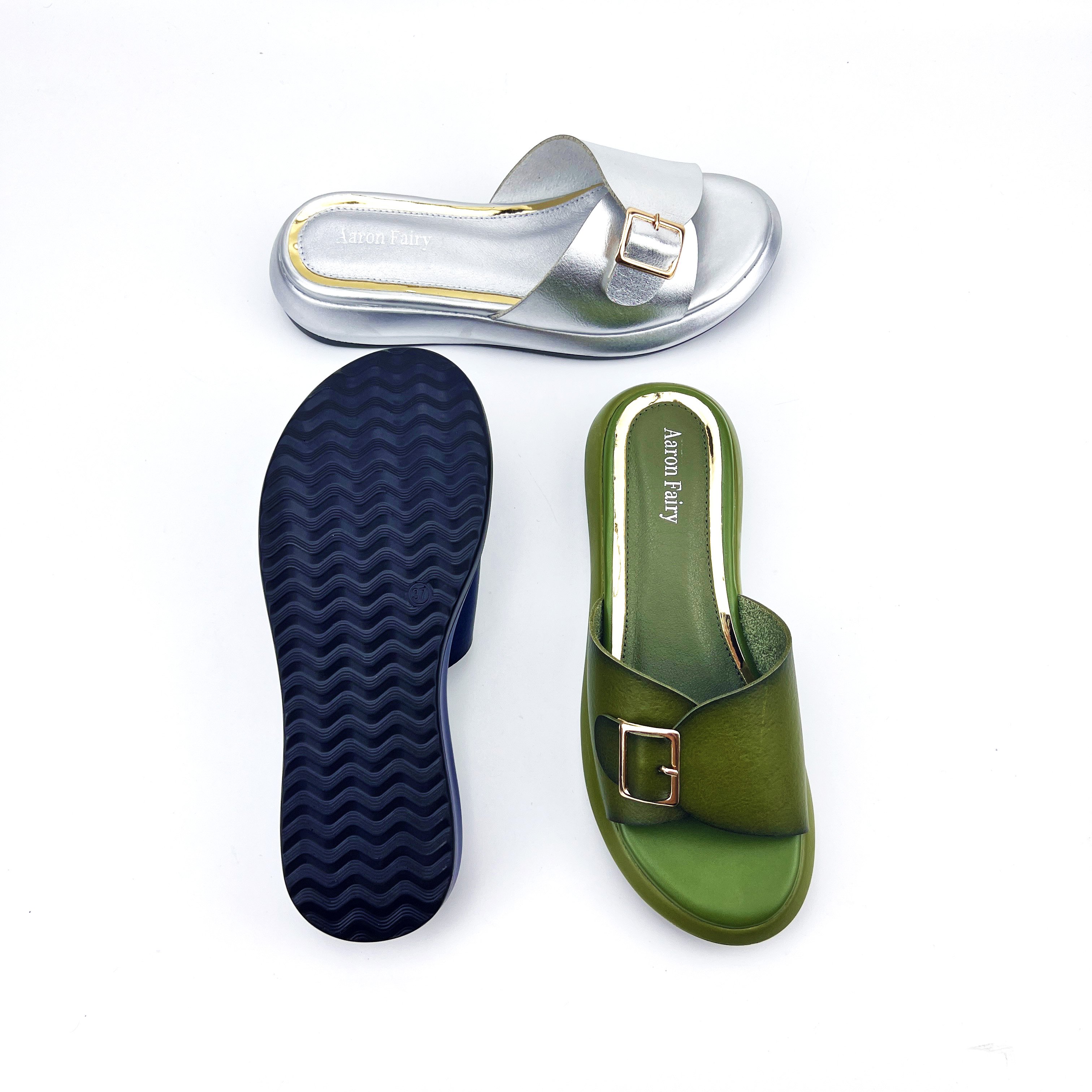 New flip button women's slippers soft and comfortable slippers hotel slides slippers