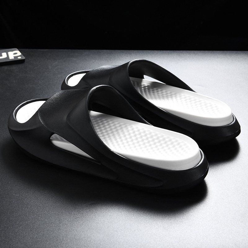 2024 Custom Logo Beach Slippers Wholesale Leisure Thick Bottom Sandals with EVA Cotton Insole Anti-Slippery Feature Outdoor Use
