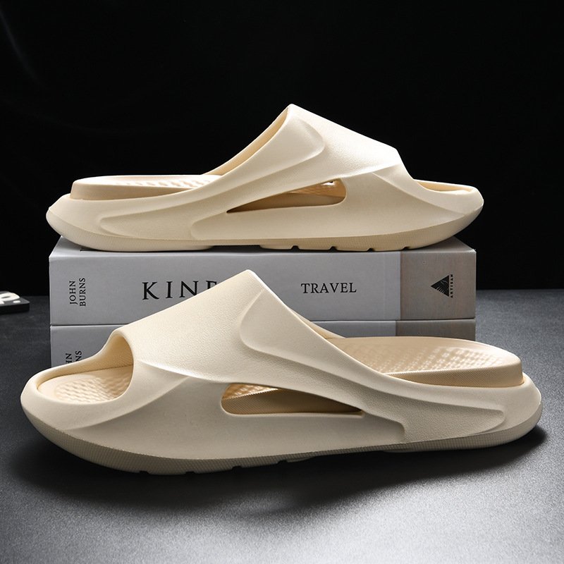 2024 Custom Logo Beach Slippers Wholesale Leisure Thick Bottom Sandals with EVA Cotton Insole Anti-Slippery Feature Outdoor Use