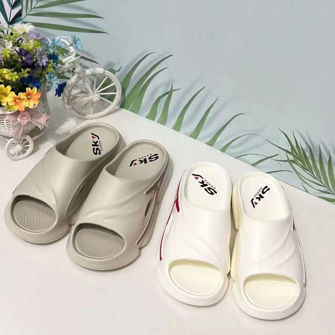 2024 New Men's Slippers Indoor Slides Men Thick Sole Slides Sandals And For Couples Increase Height Custom Slippers