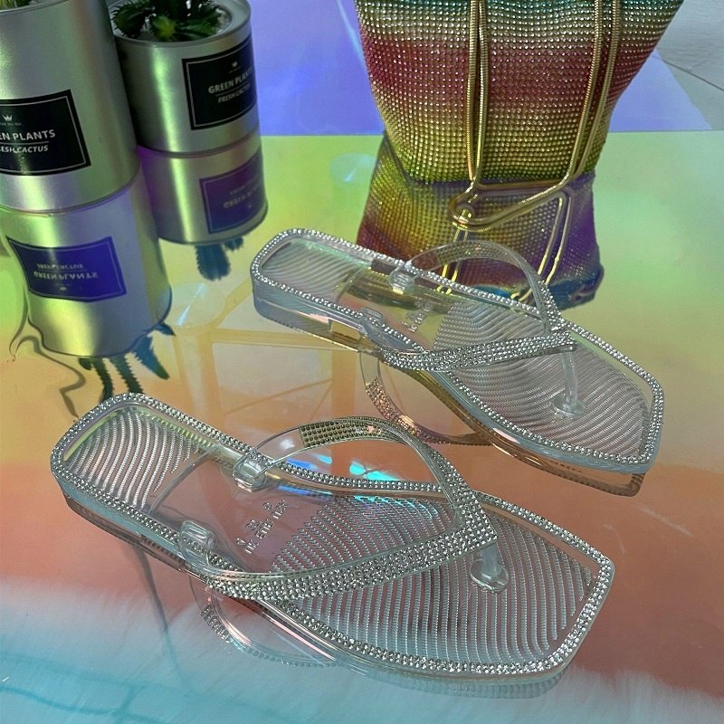 Nice rhinestones Crystal Jelly sandals Multi color slides slippers for women ladies candy color flat sandals Flip flops