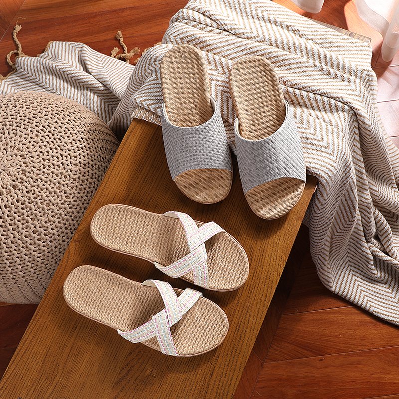 Wholesale Indoor home women girls custom footwear quick drying beach slippers with logo sport summer slide sandals