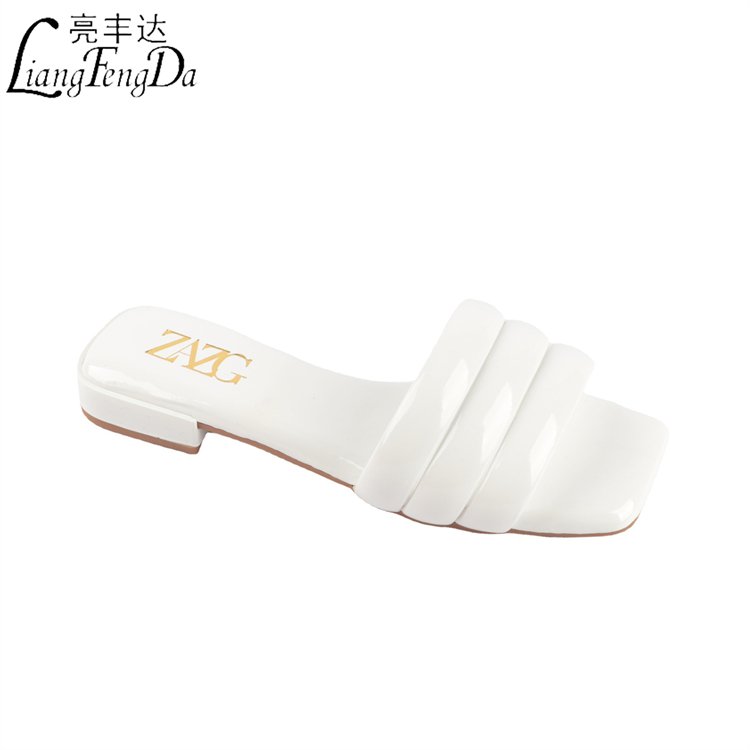 Wholesale Customized PVC Square Toe Flat Slippers For Women Slides Footwear Ladies Sandals heel protection