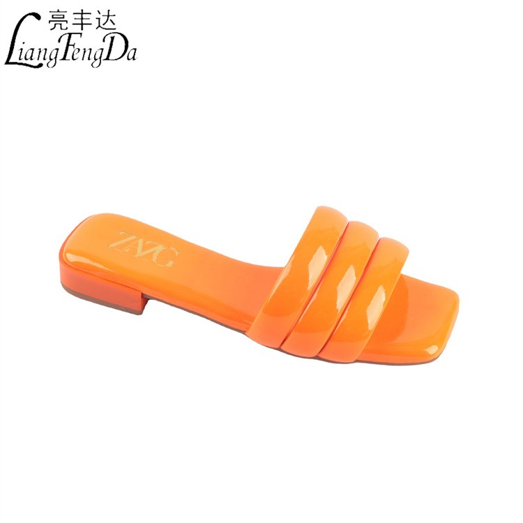 Wholesale Customized PVC Square Toe Flat Slippers For Women Slides Footwear Ladies Sandals heel protection
