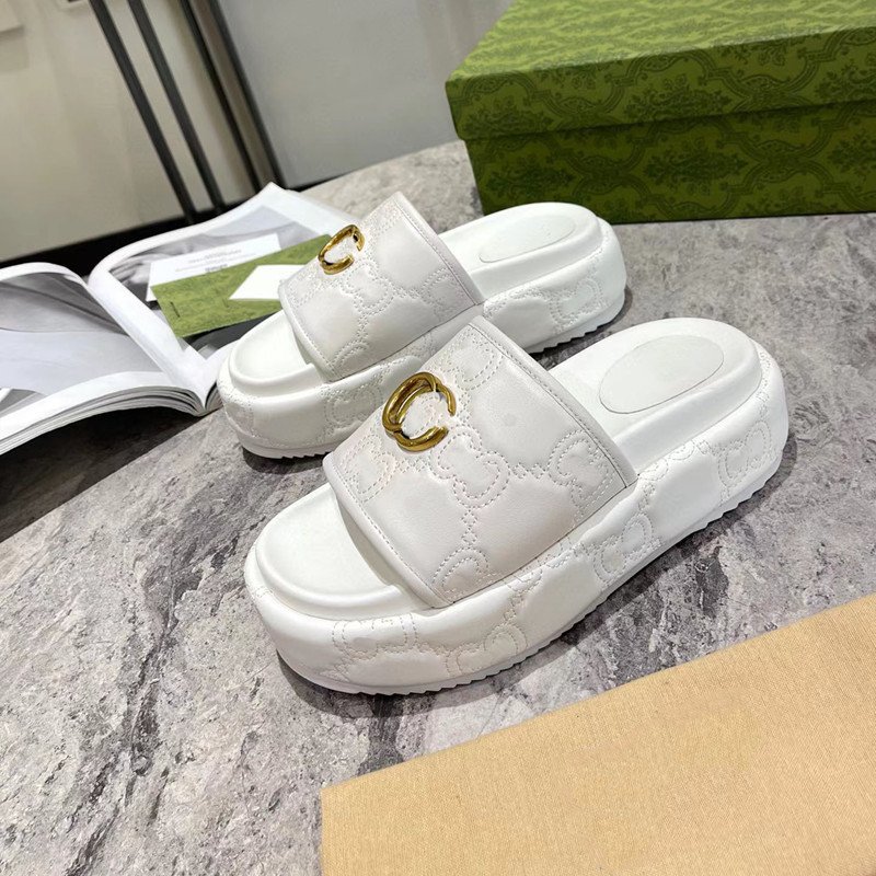 Women's Flat Sandals Fashion Square Open Toe Slides With Metal Chain Slippers Casual Non-Slip Sole Shoes