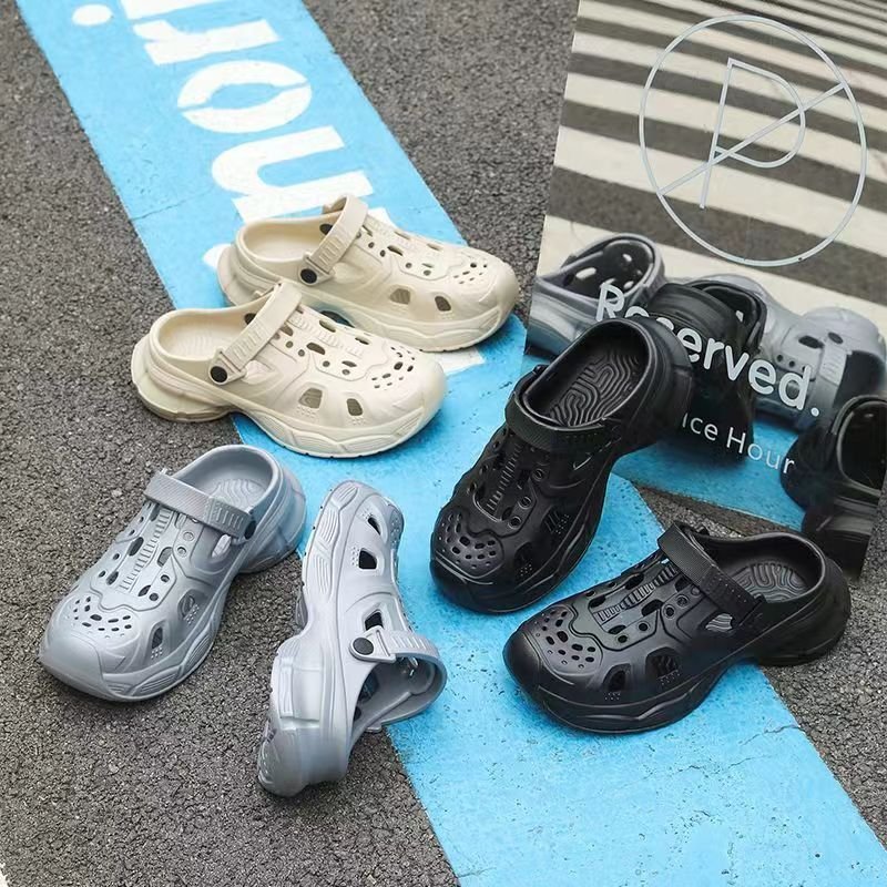 Clogs Summer Pool Slippers Beach EVA Thick Sole Pillow Cloud Sandals Sandalias Women Sandals Crocks Shoes Clogs Mules