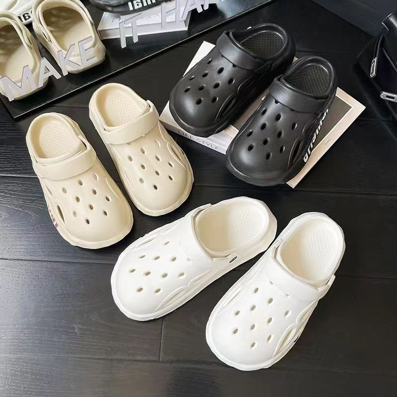 Clogs Summer Pool Slippers Beach EVA Thick Sole Pillow Cloud Sandals Sandalias Women Sandals Crocks Shoes Clogs Mules