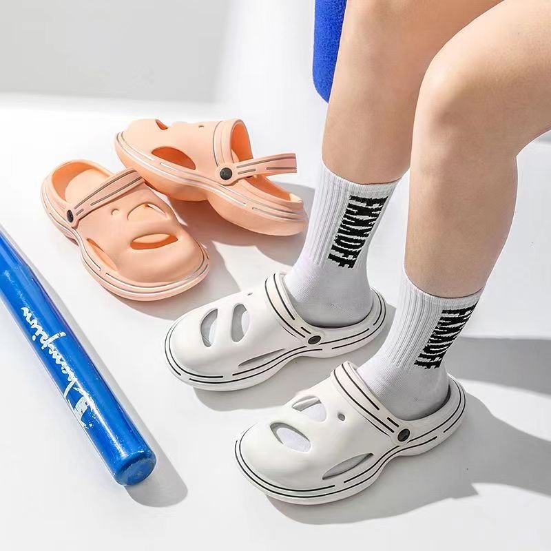Clogs Summer Pool Slippers Beach EVA Thick Sole Pillow Cloud Sandals Sandalias Women Sandals Crocks Shoes Clogs Mules