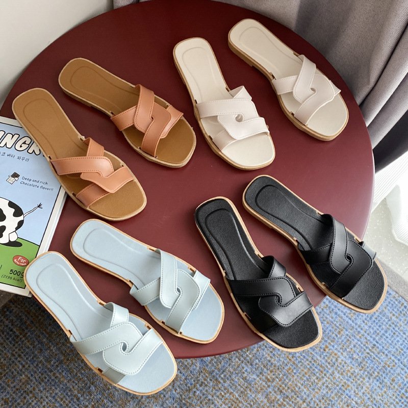 Wholesale Lightweight Anti-slip Slides Slippers Soft Sole Ladies Slippers Shiny Double Band Thick Sole Sandals For Women