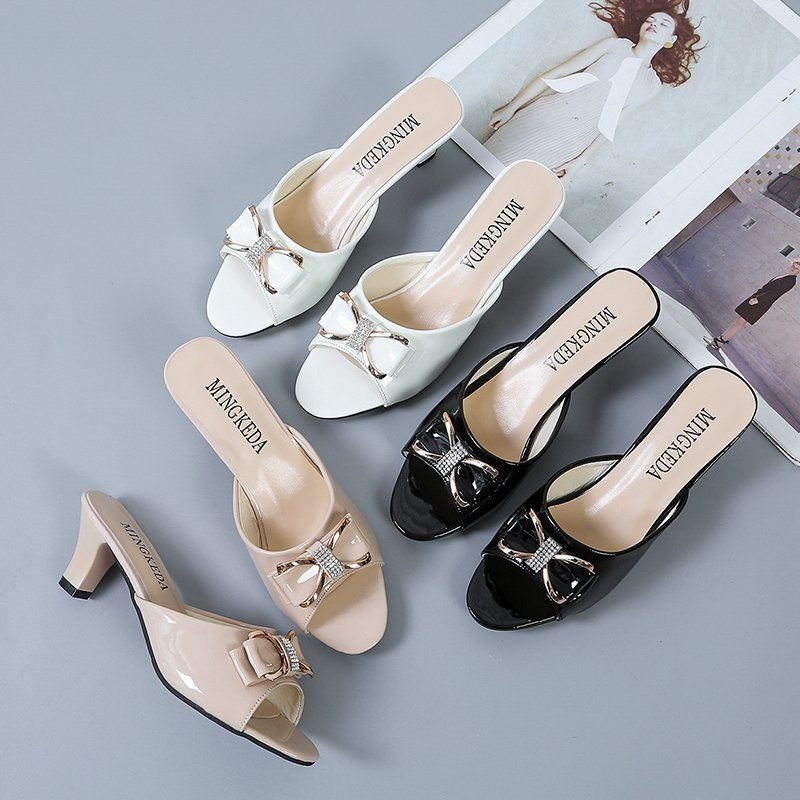 outdoor flip-flops beach shoes sandals for women and ladies high heels slippers